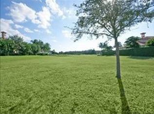 9754 Bentgrass Bnd, Naples, FL 34108