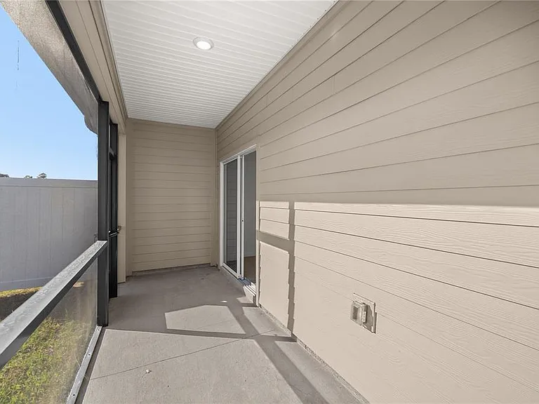 3339 SE 37th Avenue Rd — Photo 3