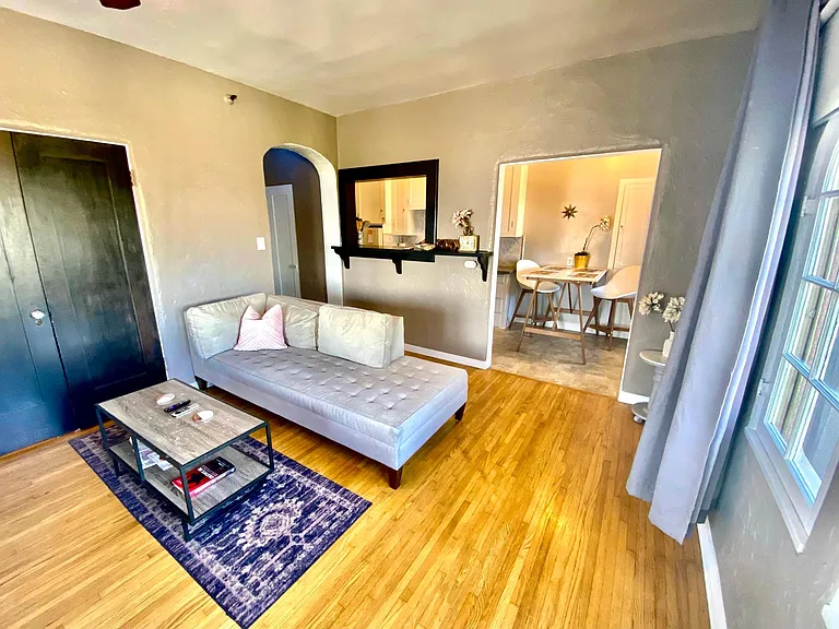 3825 Bluff Pl #9 — Photo 4