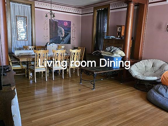 5th image of 815 Washington St