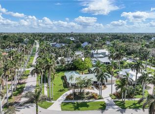 3209 W Riverside Dr, Fort Myers, FL 33901