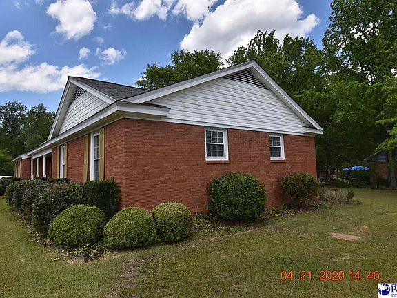 3rd image of 2401 Kingston Dr