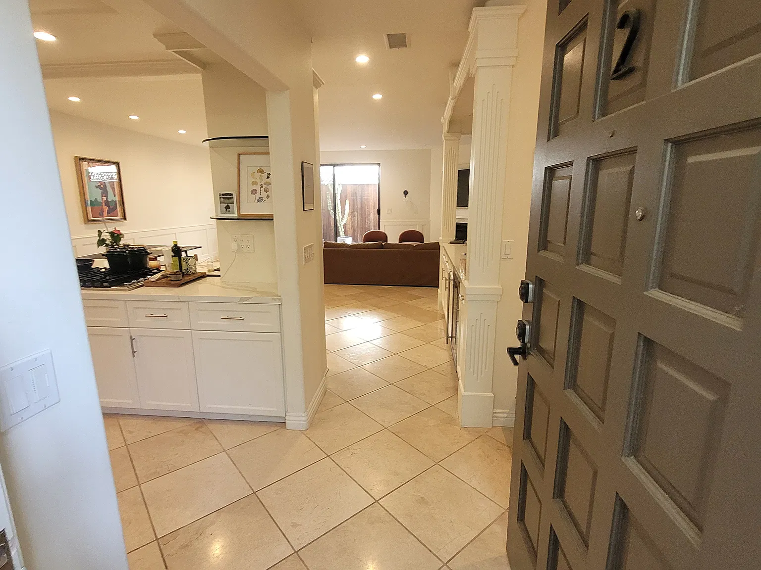 3 bed, 1664 sqft, $8,900 — Photo 3