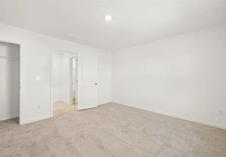 84 Smithwood Dr — Photo 18