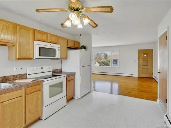 94 Pullen Ave, Watertown, CT 06779