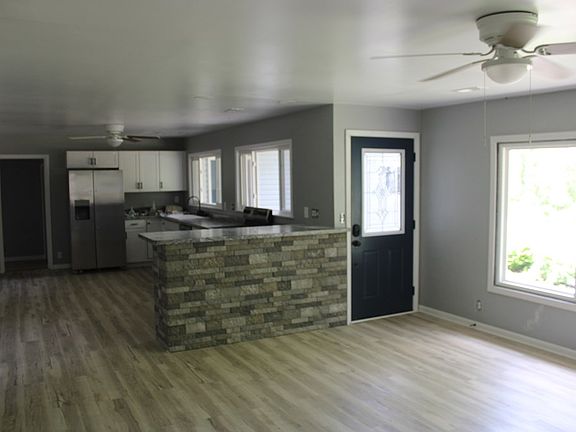 5th image of 57 Peggy Lane