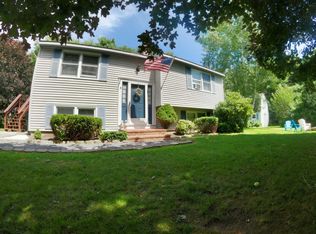 5 Dixie Ave, Saco, ME 04072