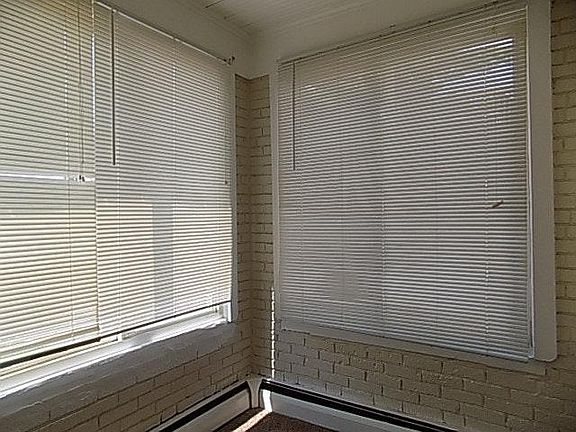 4th image of 2072 Elm Ave APT 2