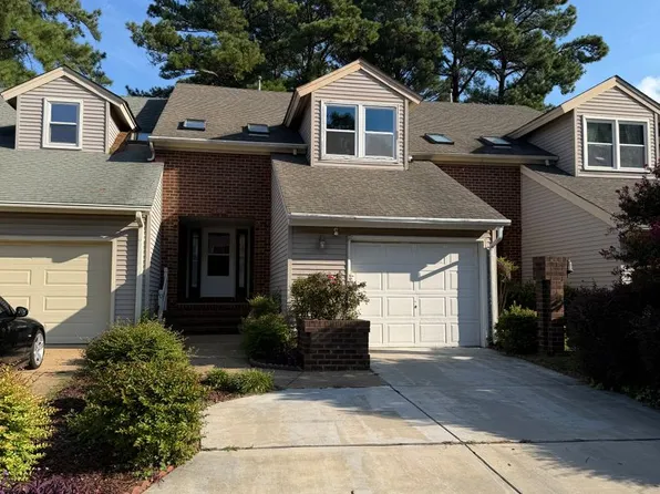 502 Kempsville Greens Ct, Virginia Beach, VA 23462