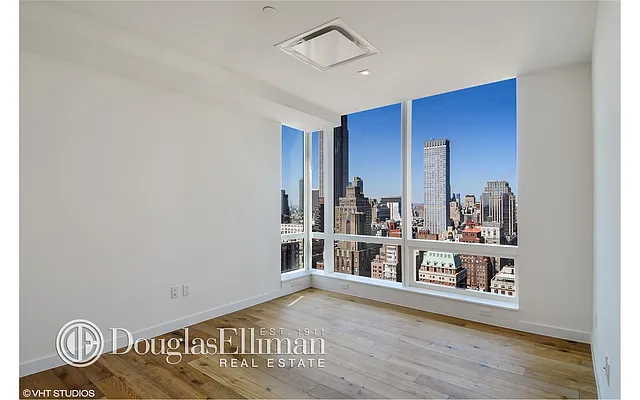Rented by Douglas Elliman | media 19