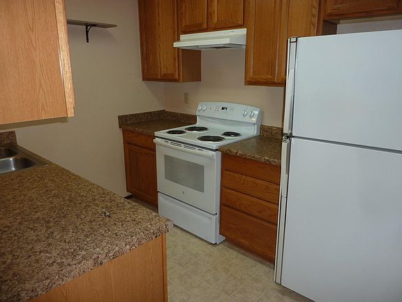 2nd image of 2466 18th Ave