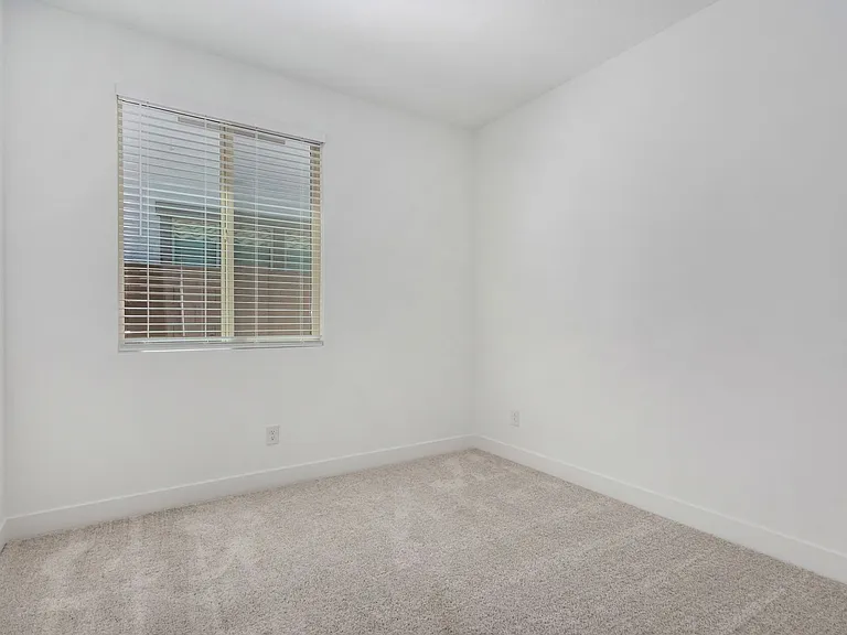 14807 W Soft Wind Dr — Photo 23