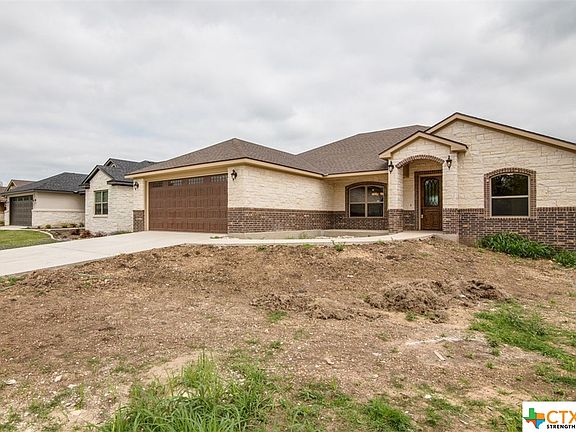 3rd image of 329 O'W Lowrey Dr