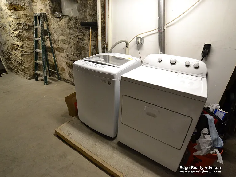 43 Aldie St #1 — Photo 7