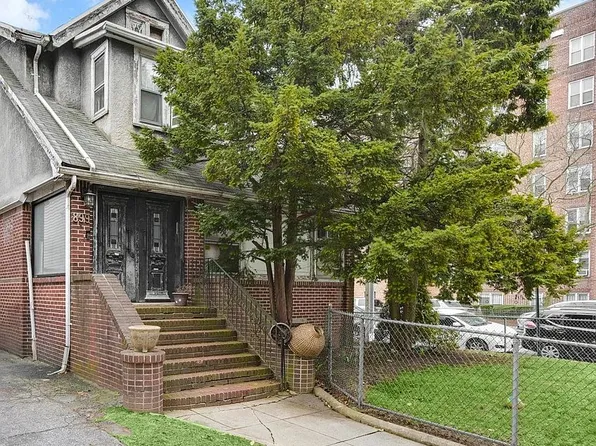 899 E 7th St, Brooklyn, NY 11230