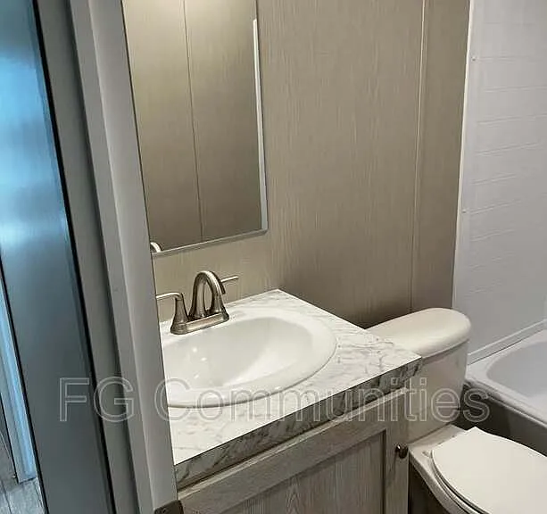 141 David Dr #8 — Photo 10