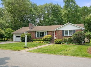 88 Chickering Rd, Dedham, MA 02026