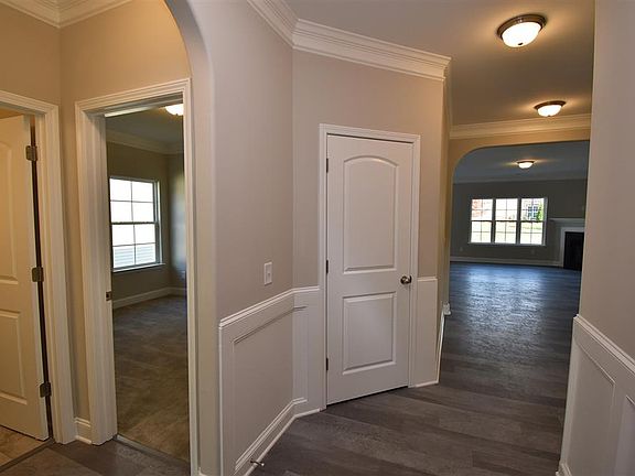 Entry way with wainscoting
