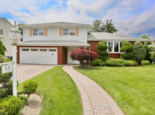 32 Rabkin Dr, Clifton, NJ 07013