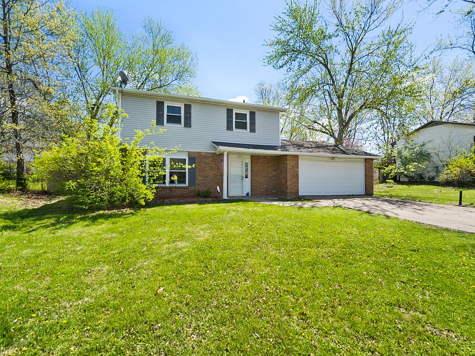 1st image of 204 Snead Dr
