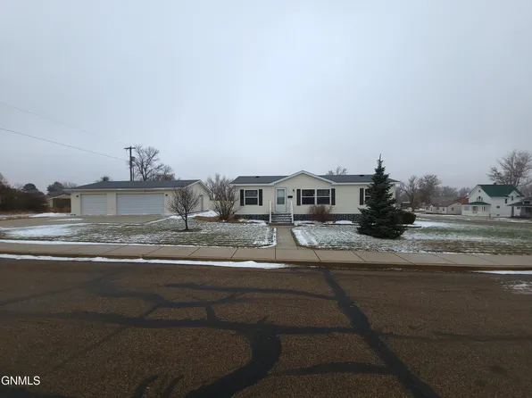 301 E 2nd St, Mott, ND 58646