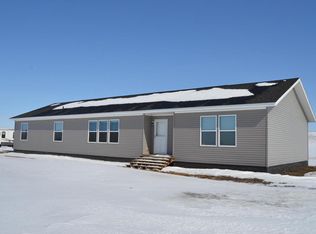 618 Broadway Ave S, Ypsilanti, ND 58497