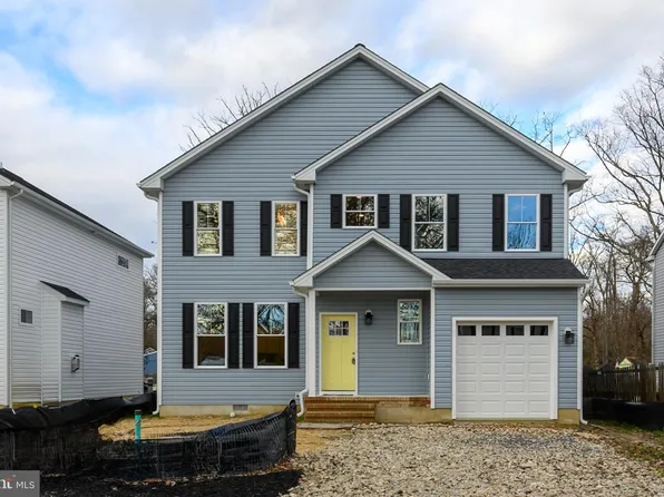 206 Cadle B Ave, Edgewater, MD 21037