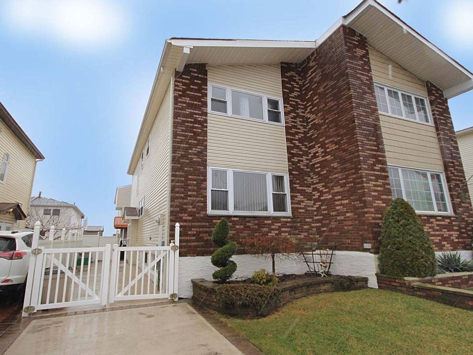 1st image of 22 Strawberry Ln
