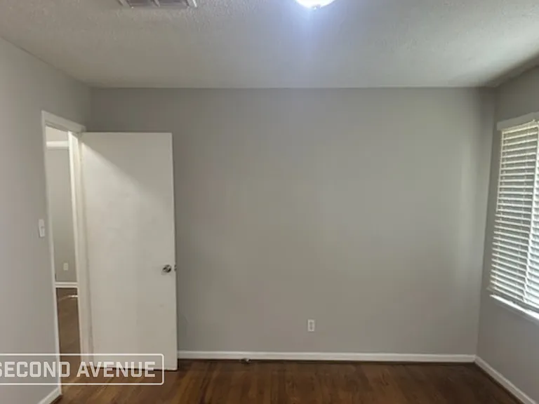 239 Lake Drive Cir NE — Photo 9