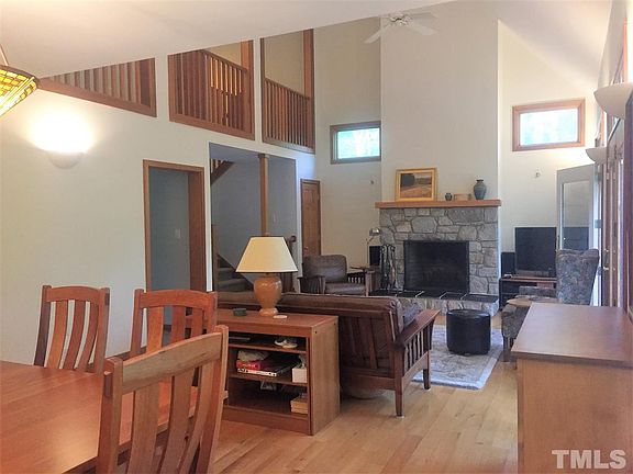 3rd image of 6311 Malvern Ln