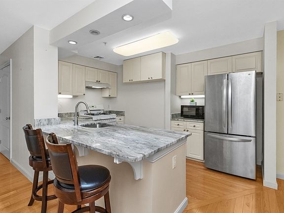 3rd image of 501 Commerce Dr Unit 3119