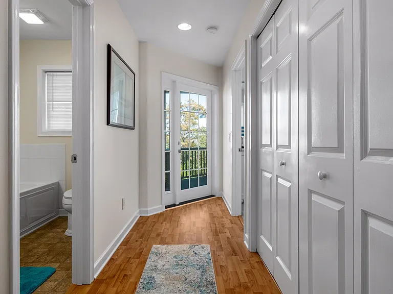 2219 E Pelican Dr — Photo 36