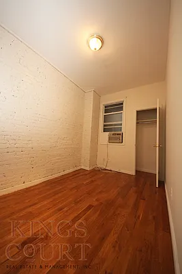 Rented by Kings Court Real Estate | media 21