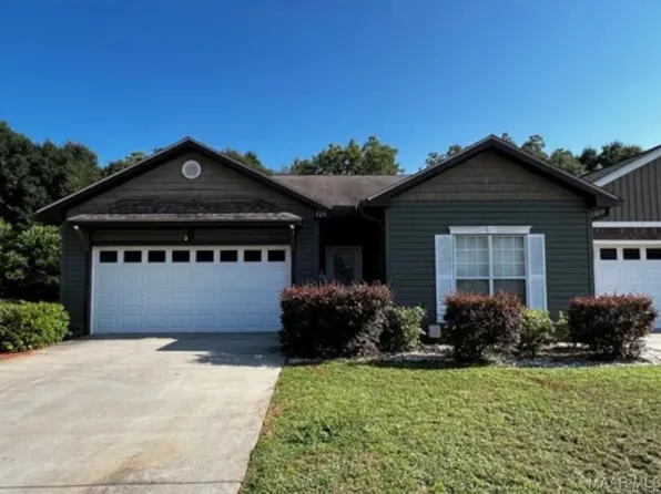 520 Winthrope Ln, Enterprise, AL 36330