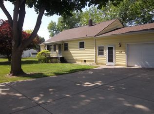 209 Heilman St, Eaton Rapids, MI 48827