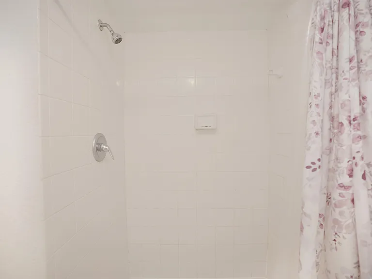 4635 Bayshore Dr #P7 — Photo 22