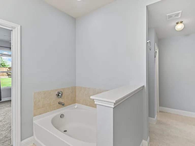 4424 Overbrook Dr — Photo 20