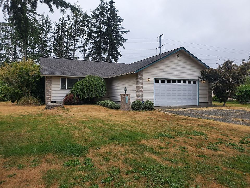 1st image of 571 E Hiawatha Blvd