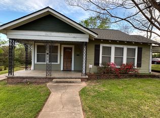 521 E Charnwood St, Tyler, TX 75701