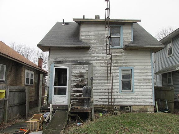 Back without wheelchair ramp