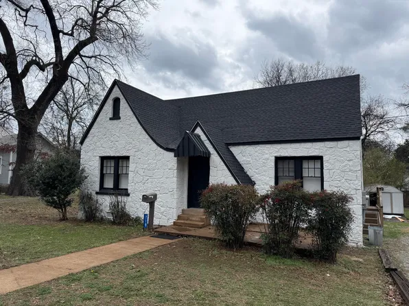 718 Bates St, Batesville, AR 72501