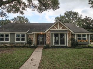 2702 Manila Ln, Houston, TX 77043