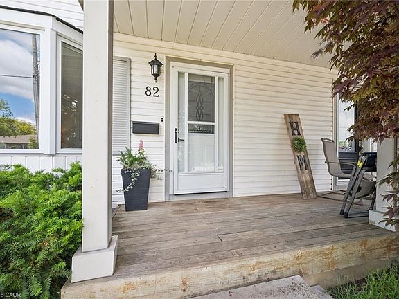 3rd image of 82 Catherine St