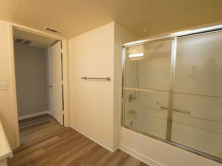Walnut Grove Senior Apartments — Photo 9