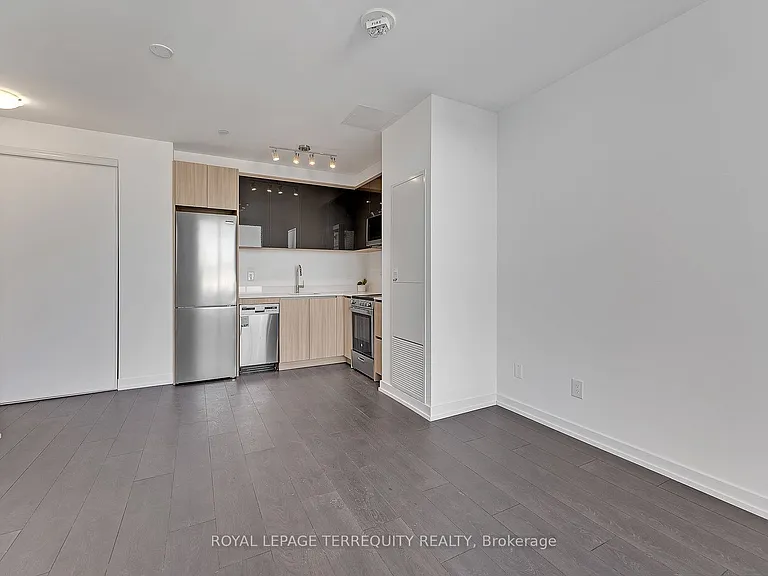 3100 Keele St #719 — Photo 9