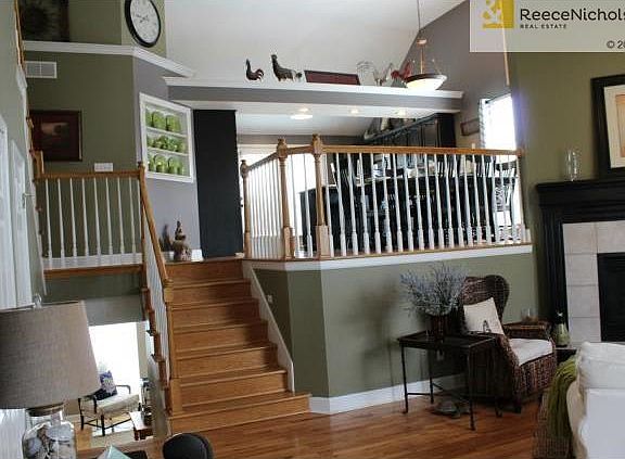 2nd image of 1604 SW Twincreek Pl