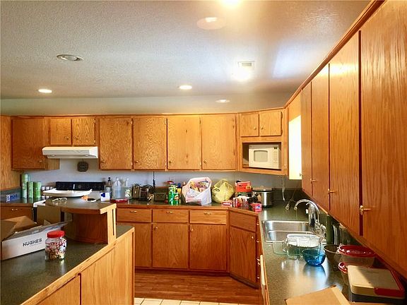 3rd image of 1081 Madison 8350 St #8350