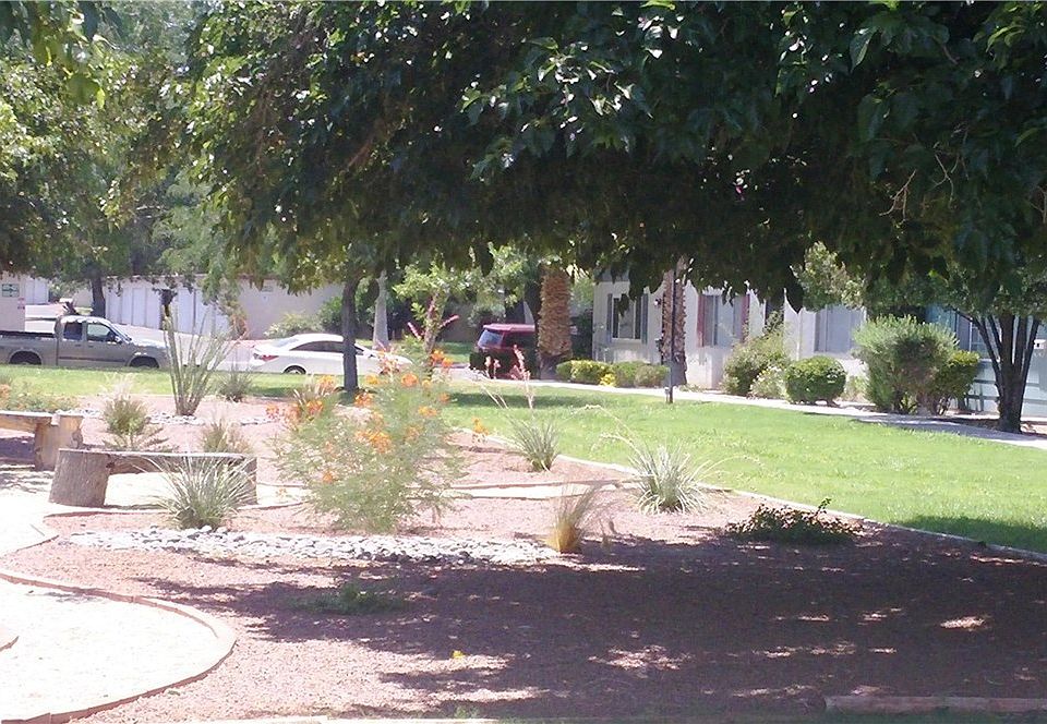 1st image of 428 Greenbriar Dr
