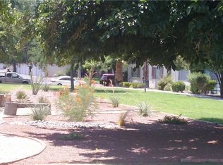 428 Greenbriar Dr, Las Vegas, NV 89121