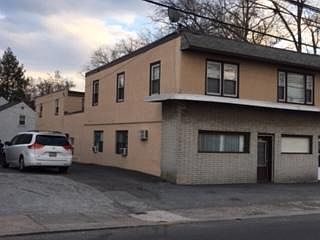 1st image of 555 Chester Pike APT 2